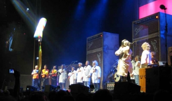 Neil Young &amp; Crazy Horse 5.6.2013 Amsterdam