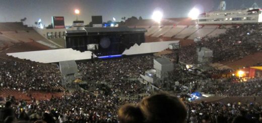 Roger Waters 19.5.2012 Los Angeles Coliseum