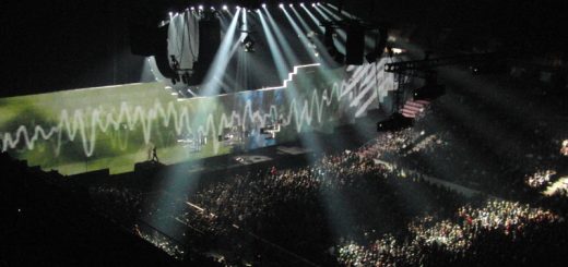 Roger Waters 4.11.2010 East Rutherford Izod Center