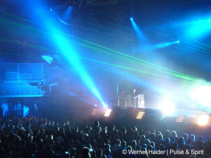 The Australian Pink Floyd Show 10.5.2014 Linz Arena