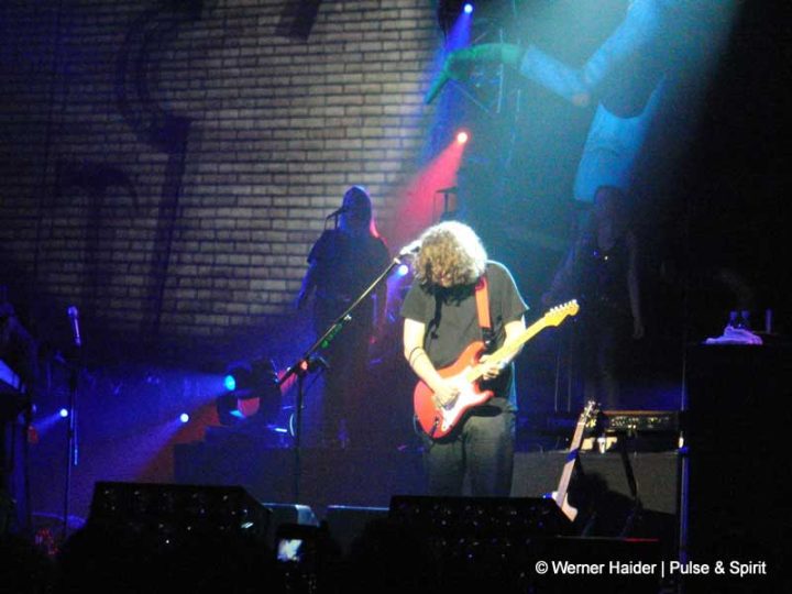The Australian Pink Floyd Show 13.2.2011 Wien Gasometer