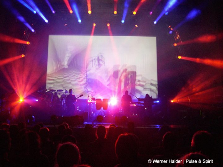 The Australian Pink Floyd Show 14.3.2010 Linz Brucknerhaus