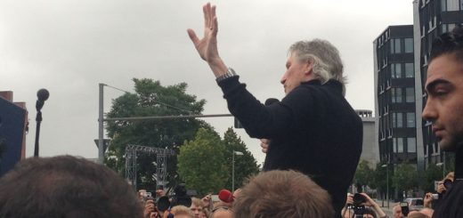 Roger Waters 3.9.2013 Berlin East Side Gallery